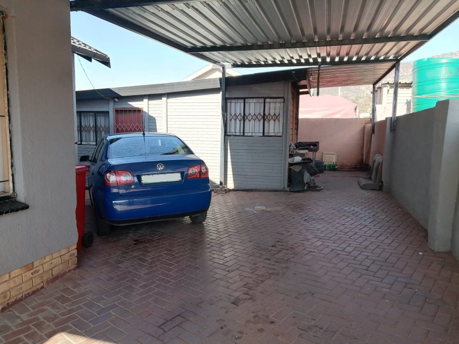 2 Bedroom Property for Sale in Tlhabane West North West